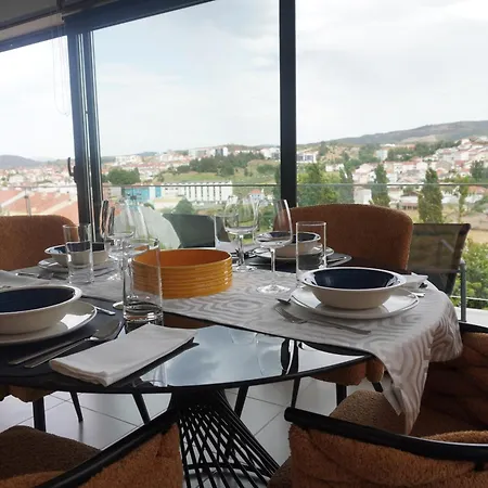 Casa Do Pessegueiro * מירנדלה