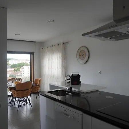 Casa Do Pessegueiro شقة ميرانديلا